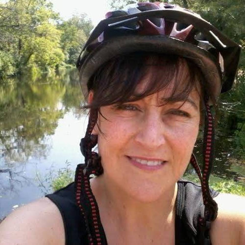 Meet your Posher, Gustina